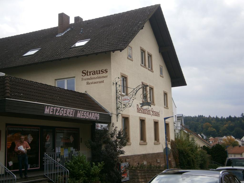 Hotel Strauss Waldbronn Kültér fotó